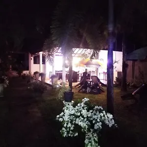 Blue Bell Hotel Negombo