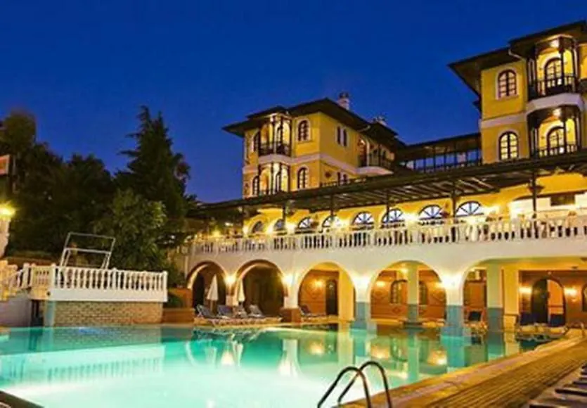 Altinsaray Hotel Kusadası 3*,